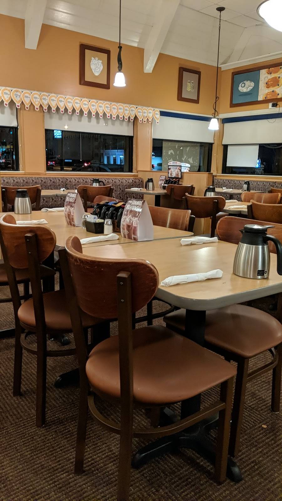 IHOP | restaurant | 3830 N Atlantic Ave, Cocoa Beach, FL 32931, USA | 3217830620 OR +1 321-783-0620