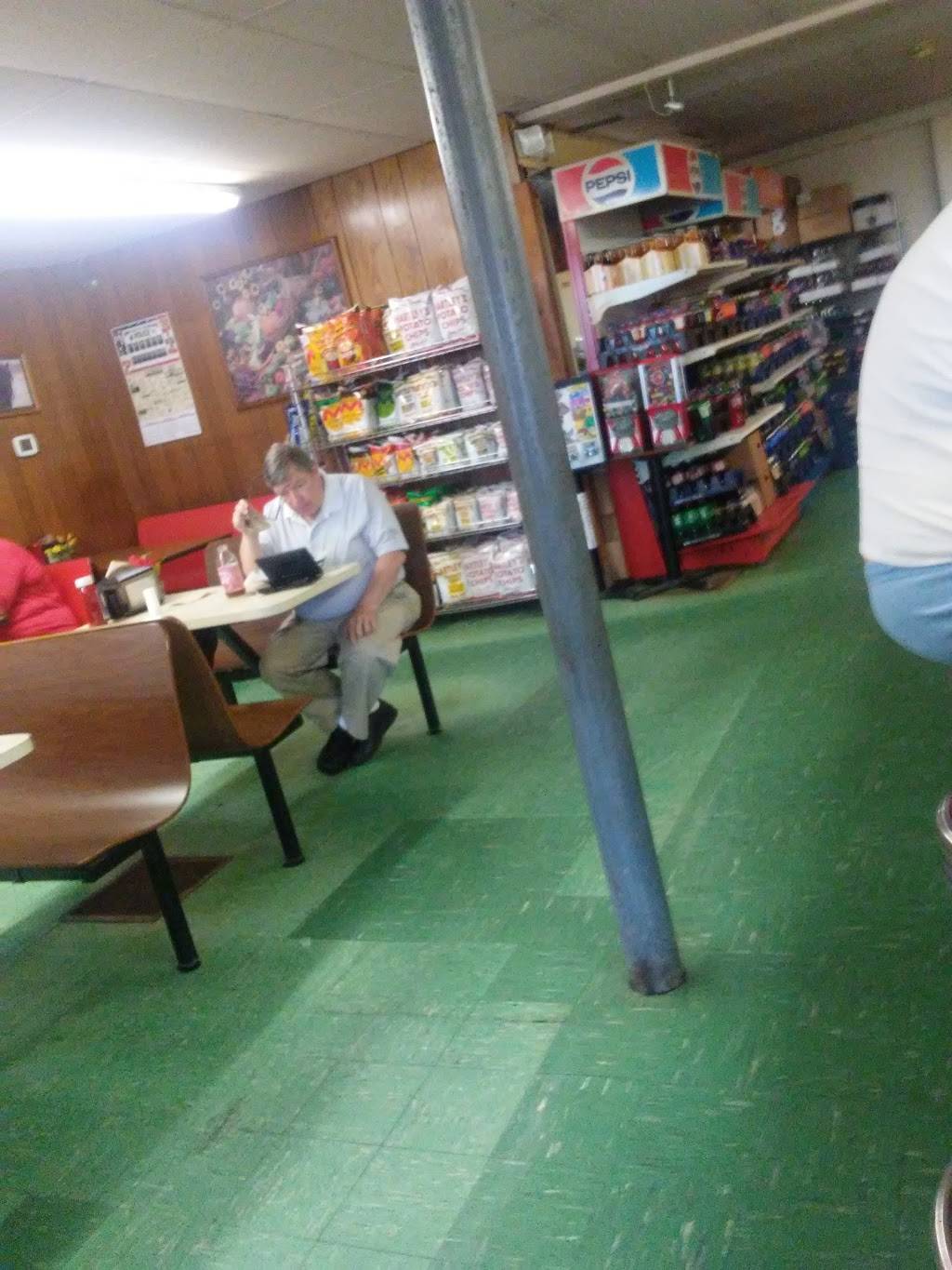 South Side Hoagie Shop | restaurant | 327 S Main St, Lewistown, PA 17044, USA | 7172485601 OR +1 717-248-5601