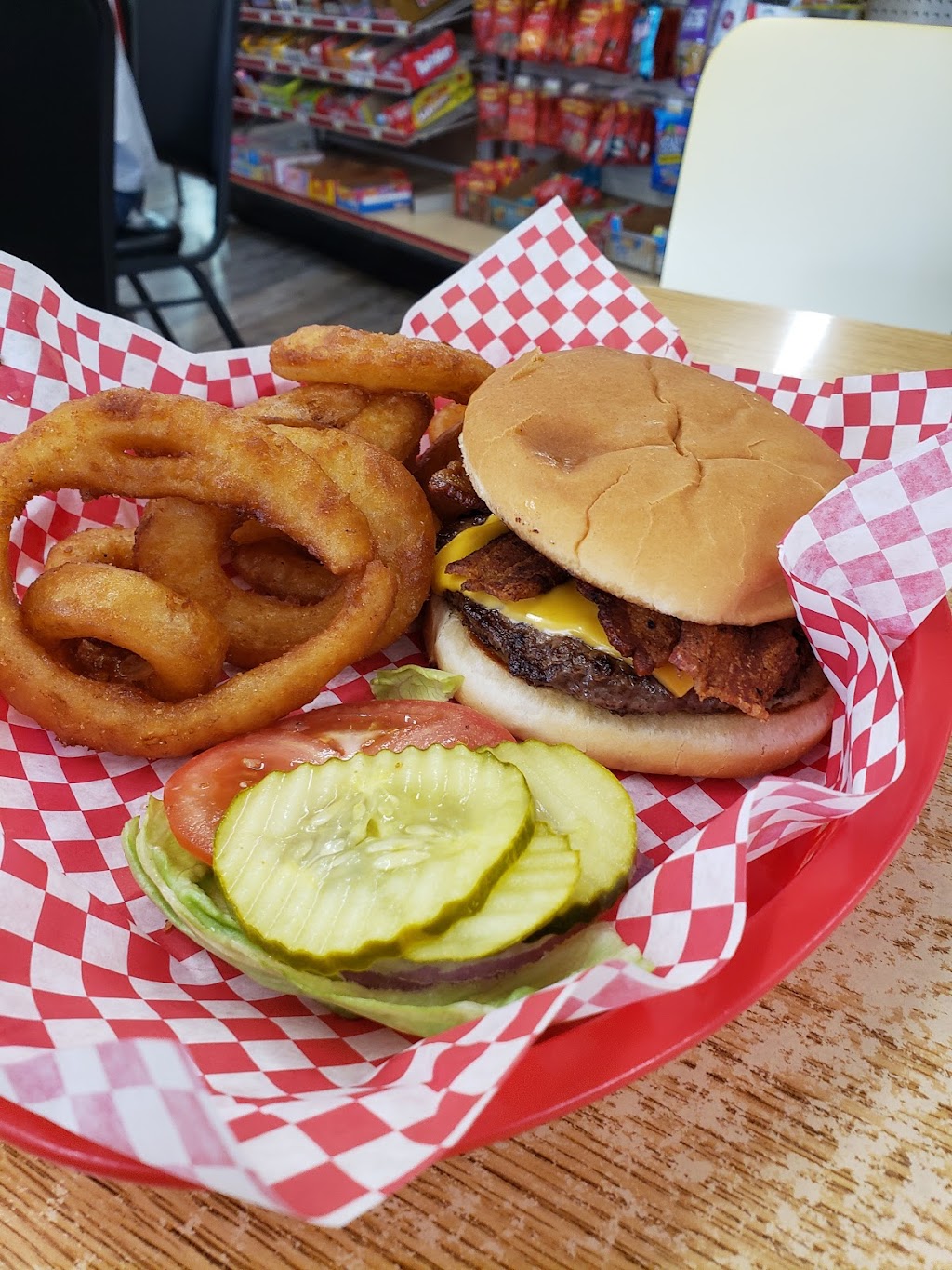 Country Junction | restaurant | 19032 State Hwy 174, Mt Vernon, MO 65712, USA | 4174667042 OR +1 417-466-7042