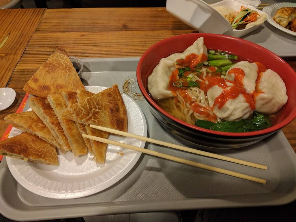 Dumplings & Things | restaurant | 45-26 46th St, Sunnyside, NY 11104, USA | 7183922337 OR +1 718-392-2337