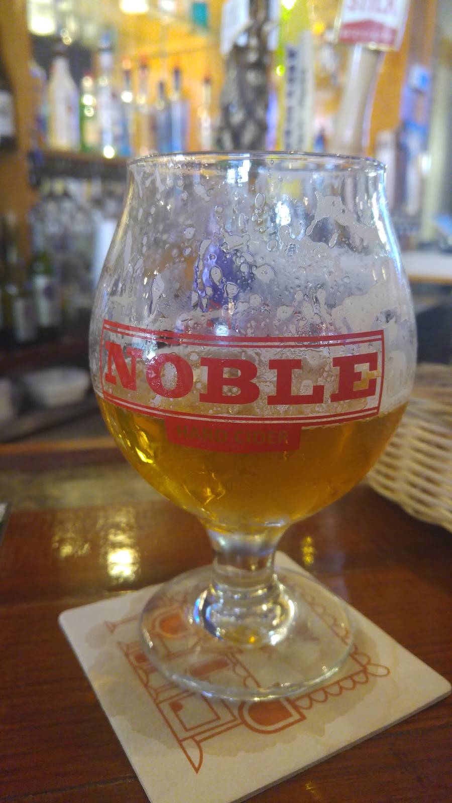 Blue Moon Tavern | restaurant | 100 N Main Ave, Newton, NC 28658, USA | 8284656900 OR +1 828-465-6900