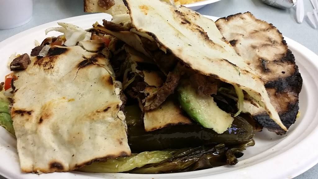 Chicken Palace | restaurant | 3907 52nd St, Kenosha, WI 53144, USA | 2626531788 OR +1 262-653-1788