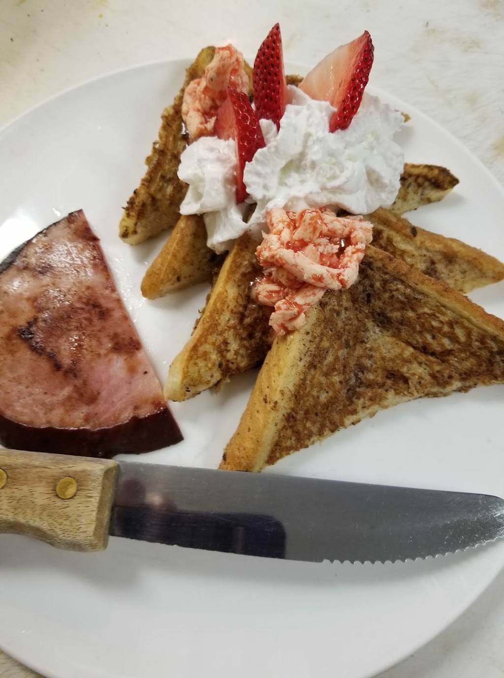 Sunset Inn Restaurant | restaurant | 1060 National Rd SE, Hebron, OH 43025, USA | 7409282001 OR +1 740-928-2001