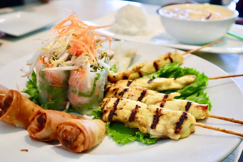 Asian Mint | restaurant | 11617 N Central Expy Suite 135, Dallas, TX 75243, USA | 2143636655 OR +1 214-363-6655