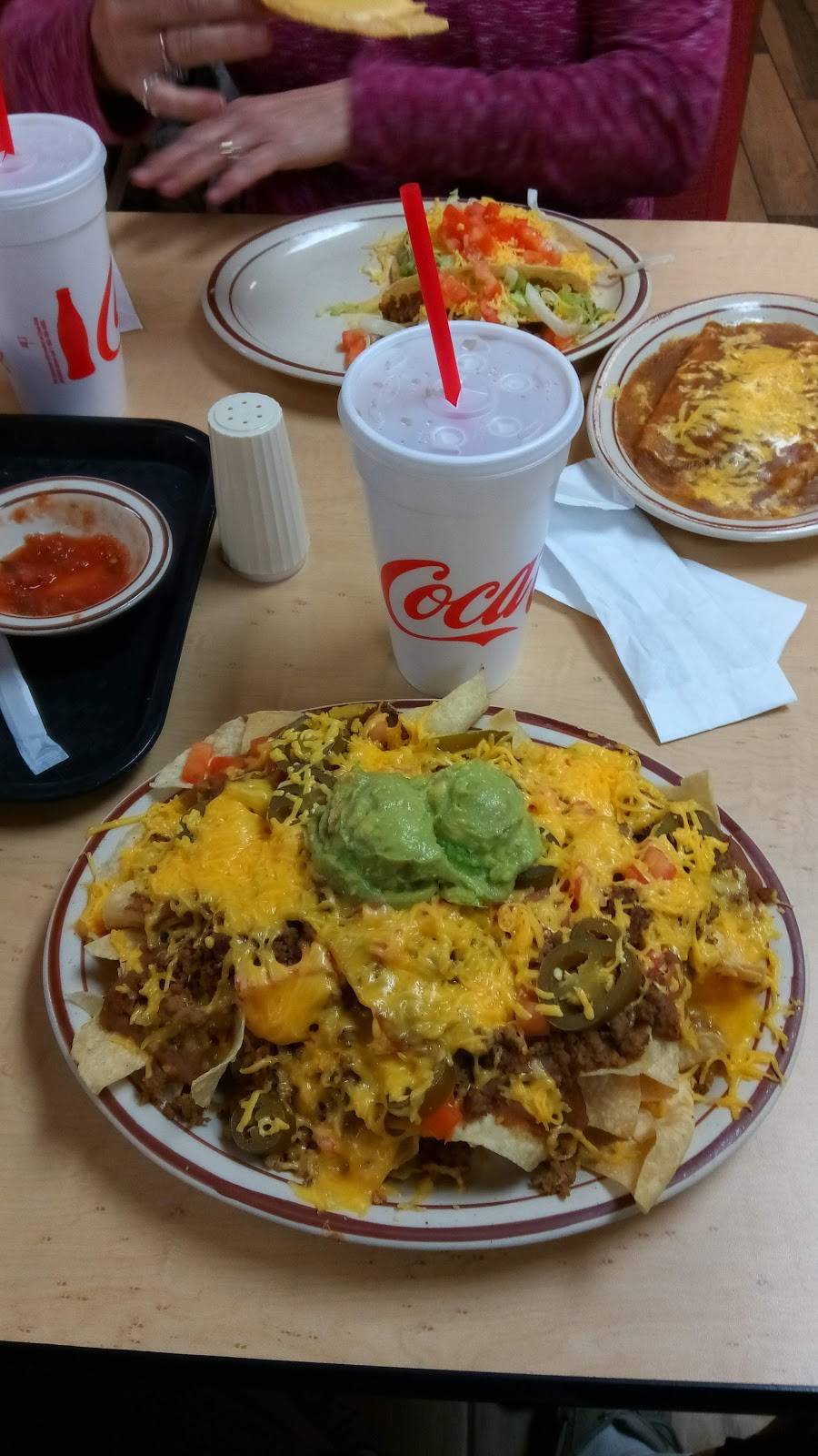 Diamond S Restaurant | restaurant | 7604 3606, Avenue F, Bay City, TX 77414, USA | 9792454846 OR +1 979-245-4846