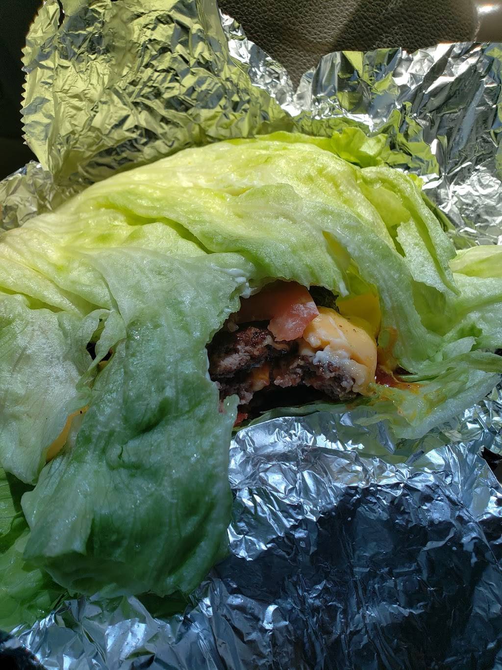 Five Guys | meal takeaway | 493 Berlin-Cross Keys Rd, Sicklerville, NJ 08081, USA | 8568755558 OR +1 856-875-5558