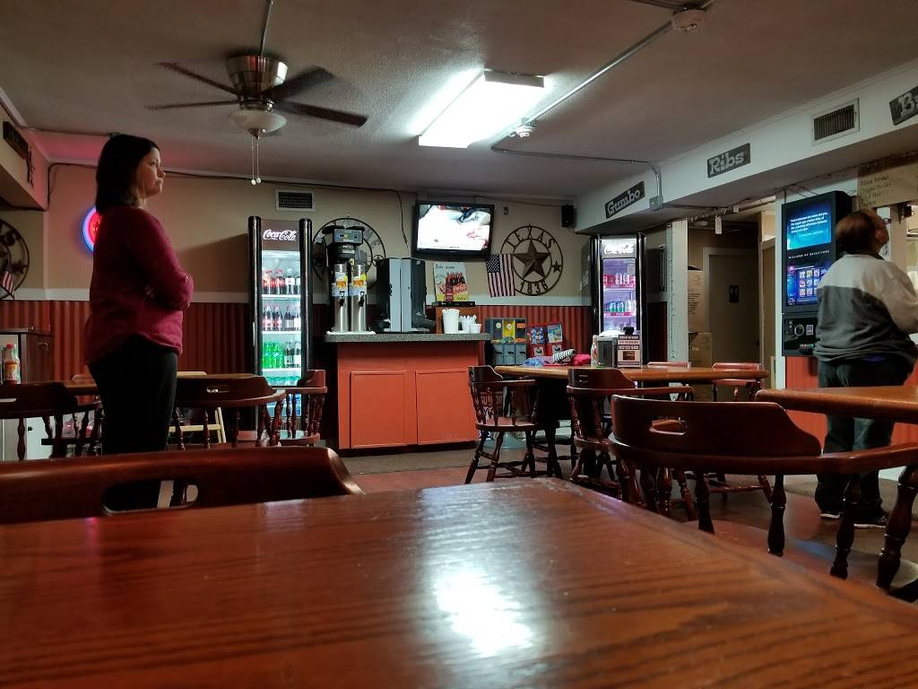 Big Franks BBQ | restaurant | 703 US-90, Liberty, TX 77575, USA | 9362538907 OR +1 936-253-8907