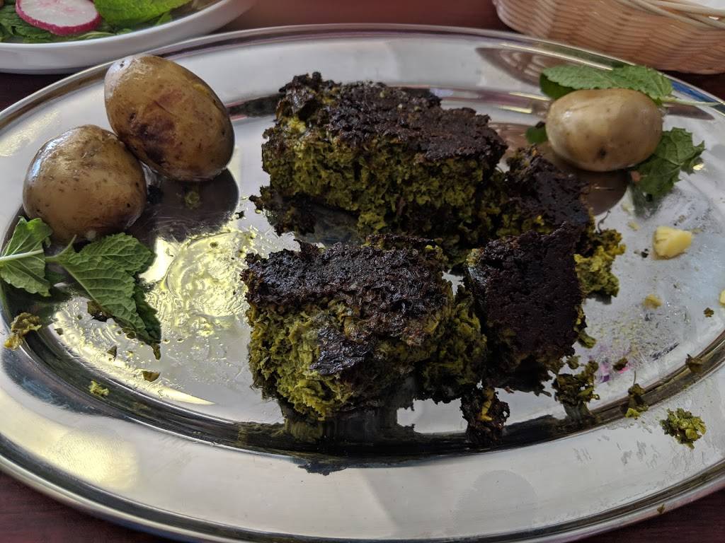 Esthers Persian Cafe | restaurant | 12466 St Charles Rock Rd, Bridgeton, MO 63044, USA | 3147551882 OR +1 314-755-1882