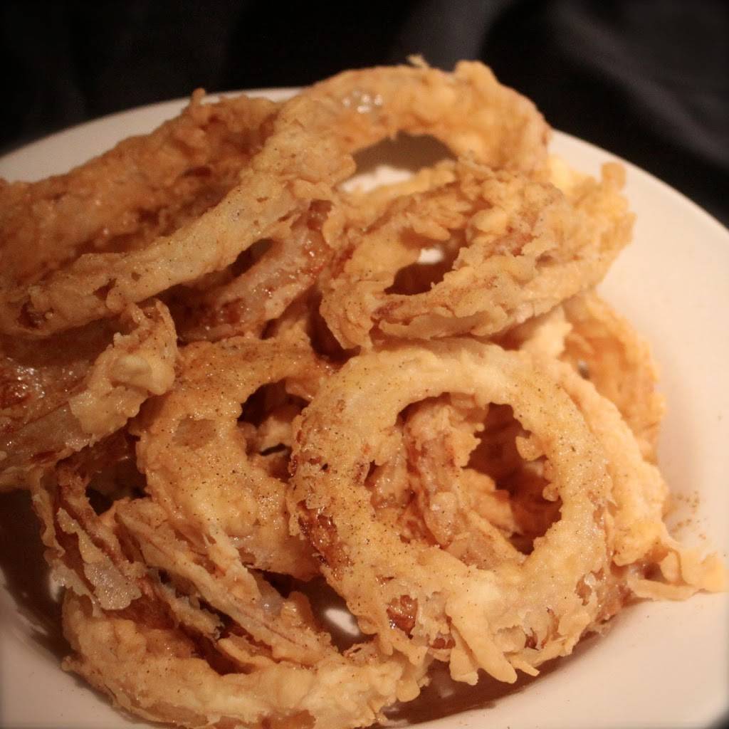 Abbey Road Tavern & Grill | restaurant | 1195 W Chatham St, Cary, NC 27513, USA | 9194814434 OR +1 919-481-4434