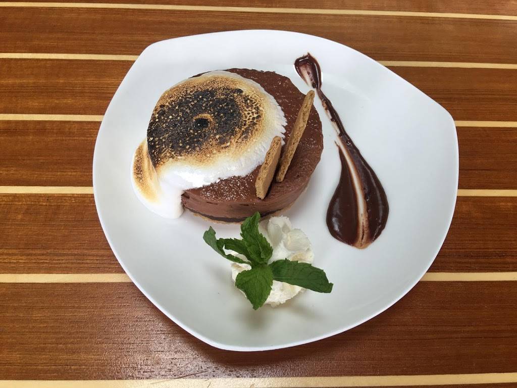 The Boathouse at Short Pump Town Center | restaurant | 11800 W Broad St #950, Richmond, VA 23233, USA | 8043607200 OR +1 804-360-7200