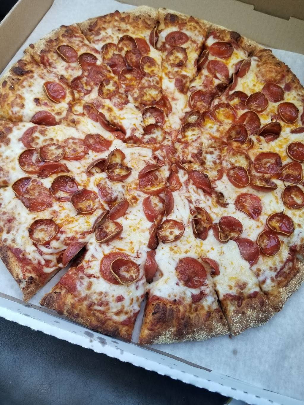 Southpaws Pizza Eugene | restaurant | 4261 Barger Dr, Eugene, OR 97402, USA | 5413591200 OR +1 541-359-1200