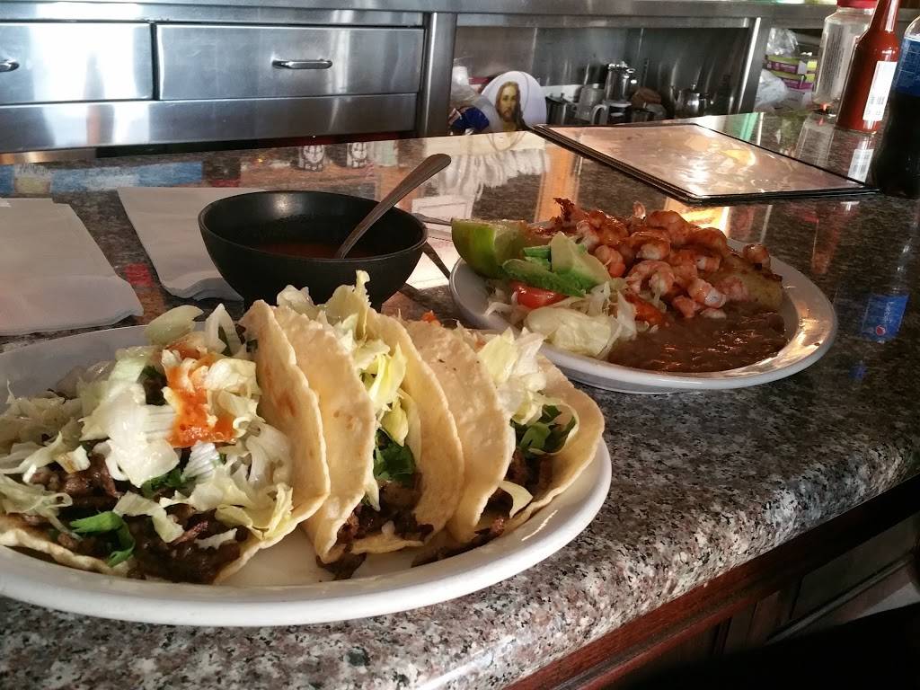 El Lago Mariscos | restaurant | 41558 Rd 128, Orosi, CA 93647, USA | 5595282141 OR +1 559-528-2141