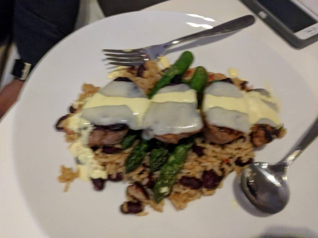 Shade Bar and Grill | restaurant | 400 W Livingston St, Orlando, FL 32801, USA | 4078688686 OR +1 407-868-8686