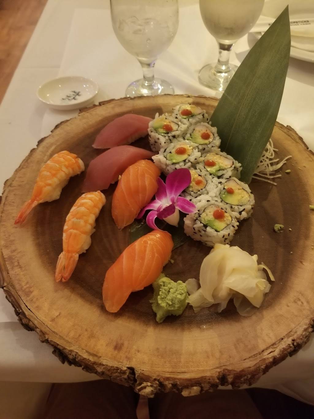 Yoshino | restaurant | 5440 Walnut St, Pittsburgh, PA 15232, USA | 4126877423 OR +1 412-687-7423