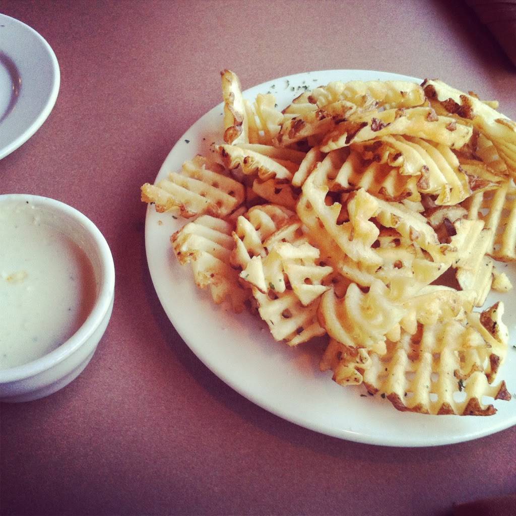 Cosimos | restaurant | 5501 Palmer Crossing Cir, Sarasota, FL 34233, USA | 9419227999 OR +1 941-922-7999