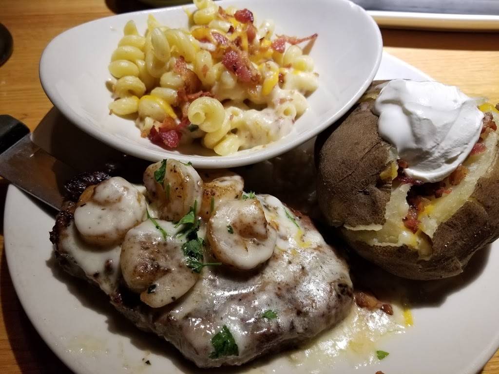 Applebees Grill + Bar | restaurant | 1301 Kansas Ave, Paola, KS 66071, USA | 9132942702 OR +1 913-294-2702