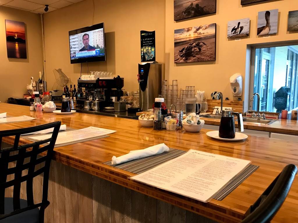 Hurricane Cafe | cafe | 14050 US-1, Juno Beach, FL 33408, USA | 5616302012 OR +1 561-630-2012