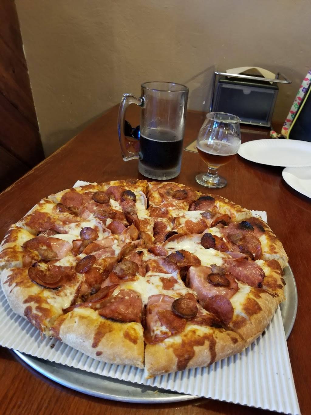 Firehouse Pizza Restaurant | restaurant | 734 Main St, Red Bluff, CA 96080, USA | 5306902477 OR +1 530-690-2477