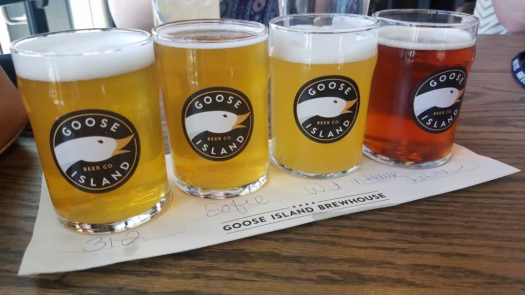 Santuccis Original Square Pizza Roxborough | meal delivery | 6164 Ridge Ave, Philadelphia, PA 19128, USA | 2672893000 OR +1 267-289-3000