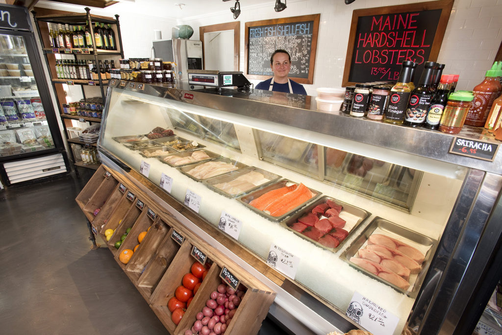 167 Raw Nantucket | meal takeaway | 167 Hummock Pond Rd, Nantucket, MA 02554, USA | 5082282871 OR +1 508-228-2871