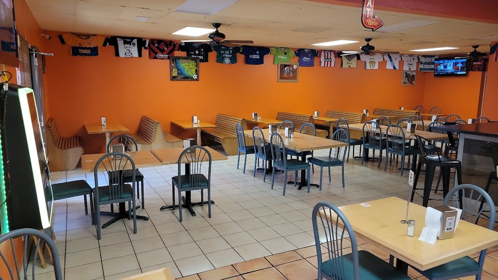 Taqueria La Bombonera | restaurant | 737 East St, Woodland, CA 95776, USA | 5306502002 OR +1 530-650-2002