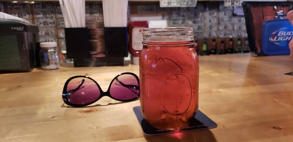 The Mason Jar | restaurant | 1387 Fairmont Rd, Morgantown, WV 26501, USA | 3042415914 OR +1 304-241-5914