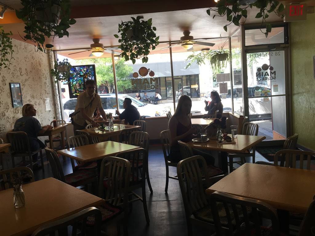 Main Squeeze Natural Foods Cafe | restaurant | 28 S 9th St, Columbia, MO 65201, USA | 5738175616 OR +1 573-817-5616