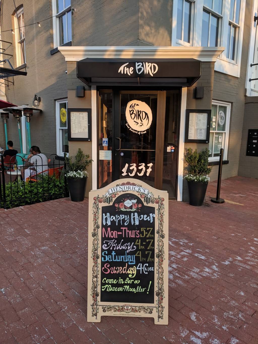 Frenchys Naturel | restaurant | 1337 11th St NW, Washington, DC 20001, USA | 2025183609 OR +1 202-518-3609