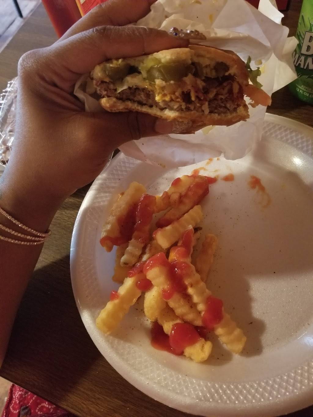 Log Cabin | restaurant | 2459 Dalview St, Houston, TX 77091, USA | 7139572396 OR +1 713-957-2396