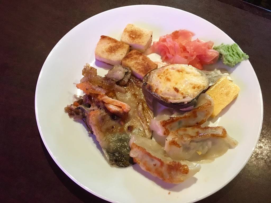 Ginza Buffet | restaurant | 310 Golf mill Center, Niles, IL 60714, USA | 8479299375 OR +1 847-929-9375