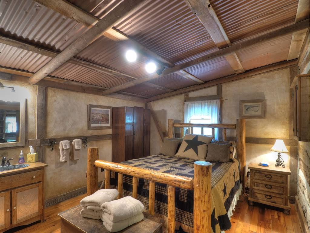 Cotton Gin Village | restaurant | 2805 S State Hwy 16, Fredericksburg, TX 78624, USA | 8309908381 OR +1 830-990-8381