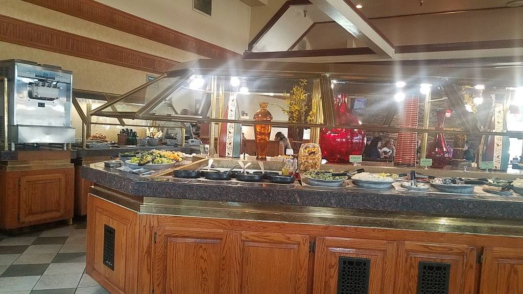 Sizzler | restaurant | 3121 W Shaw Ave, Fresno, CA 93722, USA | 5592271218 OR +1 559-227-1218