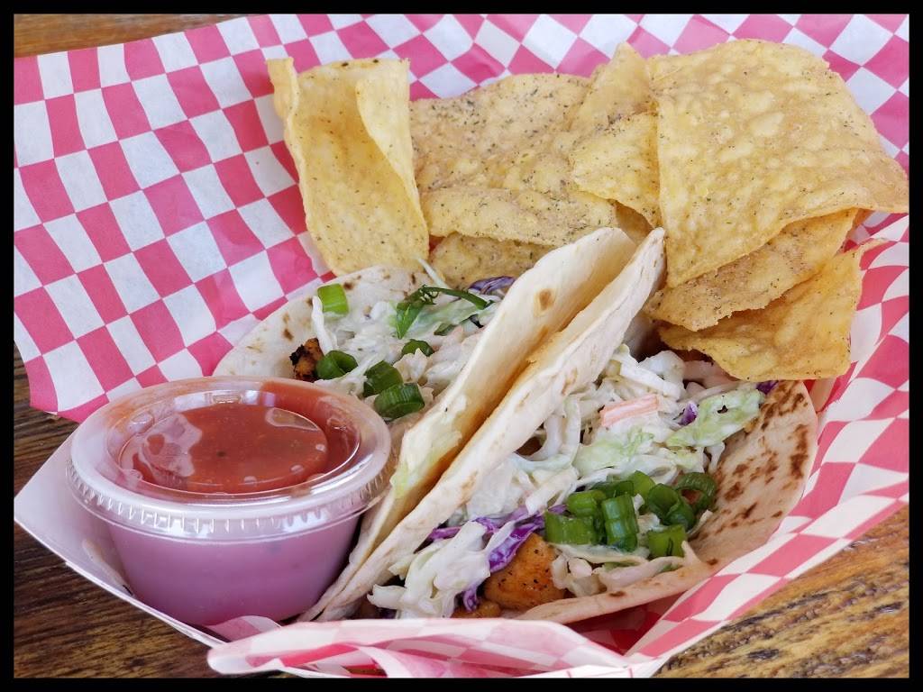 The Tipsy Tiki | restaurant | 13247 Seaway Rd, Gulfport, MS 39503, USA | 2286970150 OR +1 228-697-0150