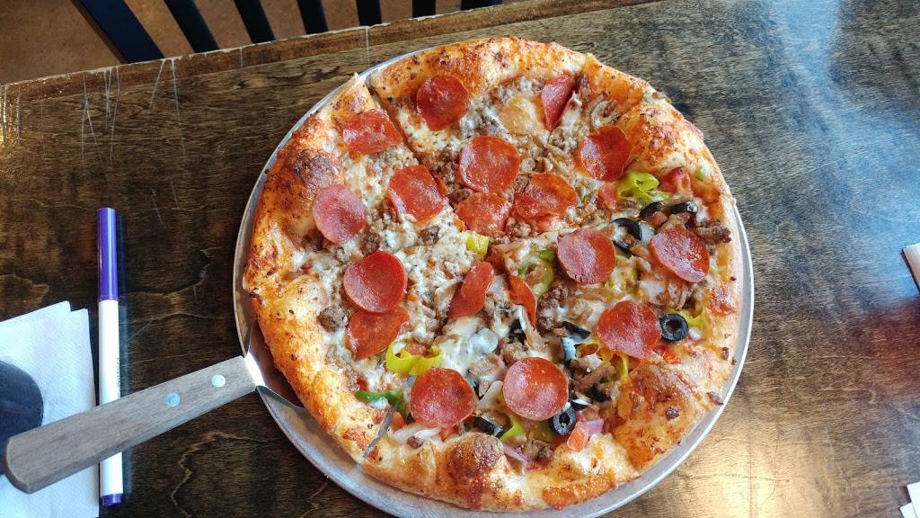 Amici Conyers | restaurant | 1805 Parker Rd SE, Conyers, GA 30094, USA | 6788902005 OR +1 678-890-2005