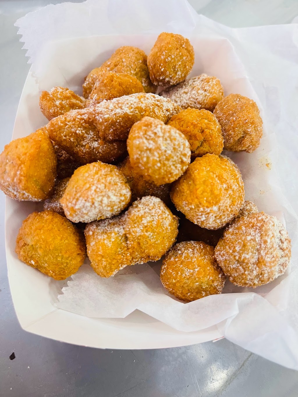 Fish & Chicken Boss | restaurant | 1926 Brownsville Rd, Pittsburgh, PA 15210, USA | 4122077083 OR +1 412-207-7083