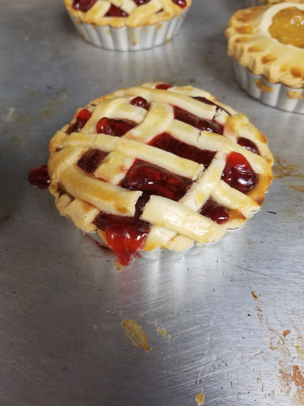 Silver Moon 1 | restaurant | 764 W Baltimore St, Baltimore, MD 21201, USA | 4105475655 OR +1 410-547-5655