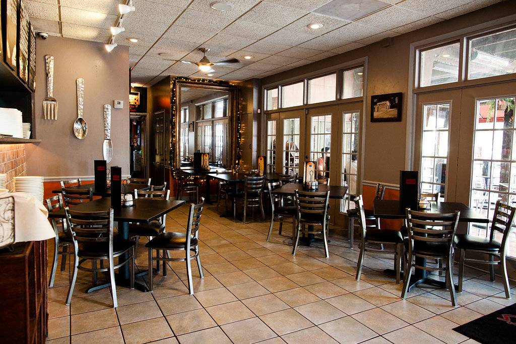 Anthonys Thornton Park | restaurant | 100 N Summerlin Ave, Orlando, FL 32801, USA | 4076480009 OR +1 407-648-0009