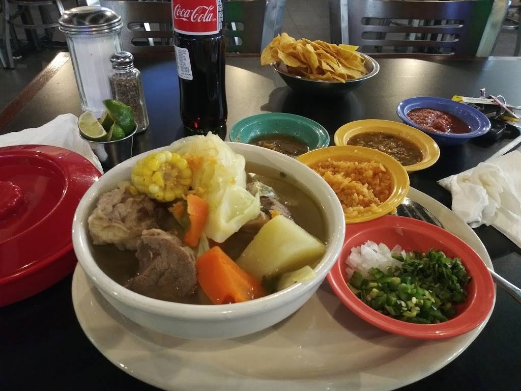 Margaritas Mexican Restaurant | restaurant | 423 W Jefferson Blvd, Dallas, TX 75208, USA | 2142382084 OR +1 214-238-2084