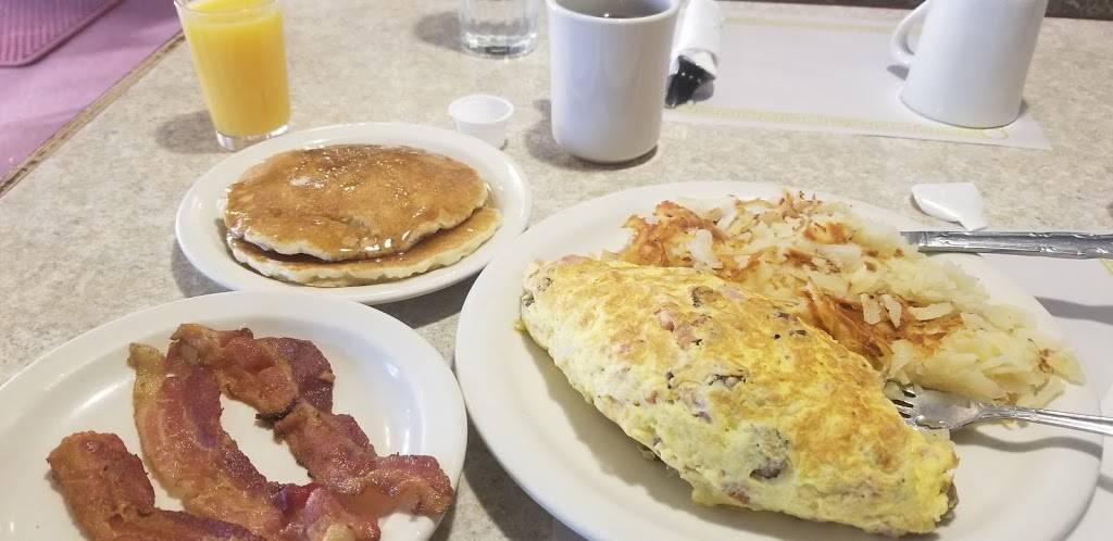 Three Sons Restaurant | restaurant | 6200 S Archer Ave, Chicago, IL 60638, USA | 7735852767 OR +1 773-585-2767