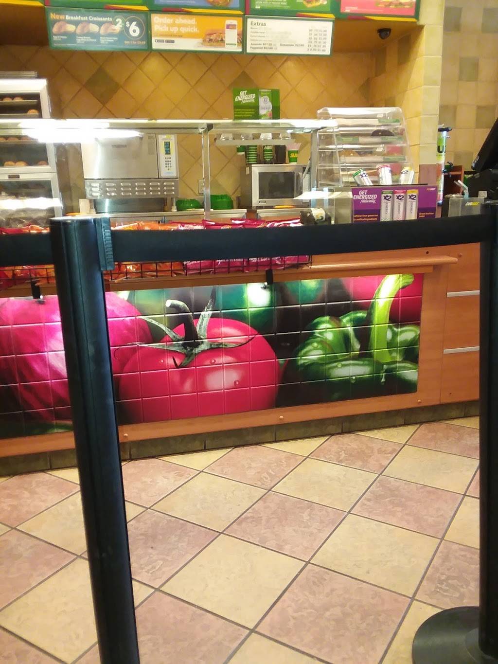 Subway | restaurant | 5100 Telegraph Rd, Ventura, CA 93003, USA | 8056444440 OR +1 805-644-4440