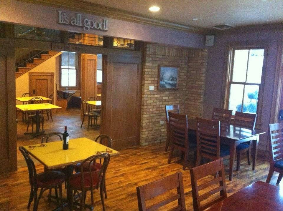The Kangaroost | restaurant | 313 Dodge St, Kaukauna, WI 54130, USA | 9207667662 OR +1 920-766-7662