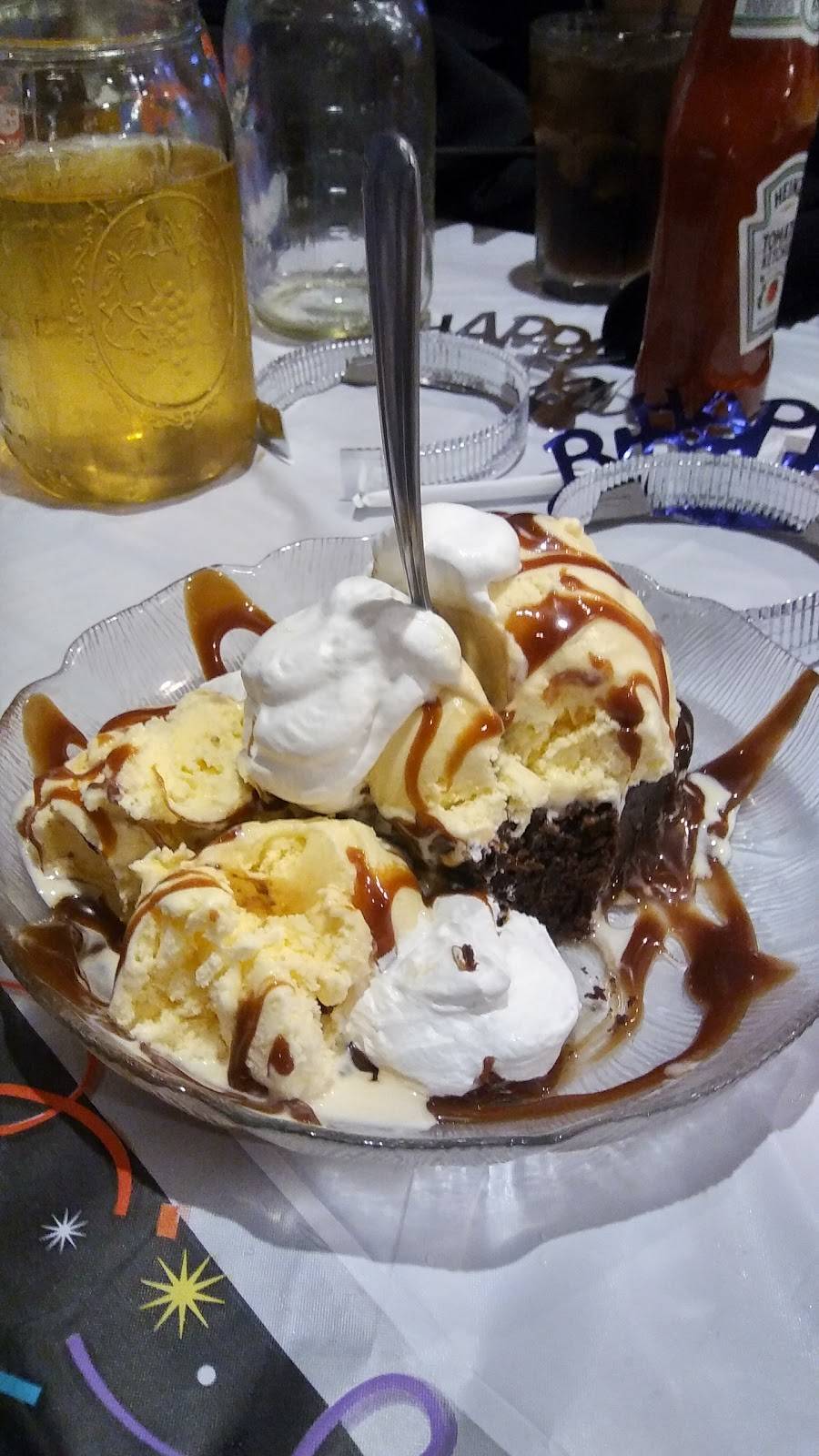 Chaps 3 at Leaning Tree Golf Course | restaurant | 7860 Smiths Creek Rd, Goodells, MI 48027, USA | 8103674500 OR +1 810-367-4500