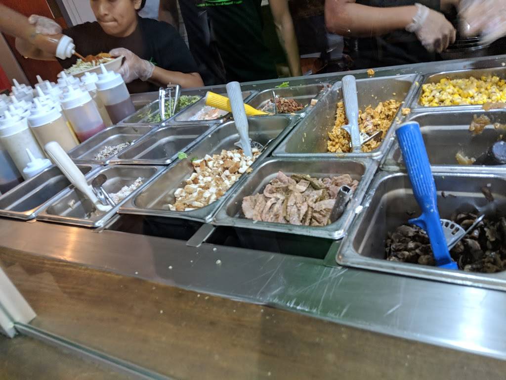 Mixed Greens | restaurant | 175 N Franklin St, Chicago, IL 60606, USA | 3124220701 OR +1 312-422-0701