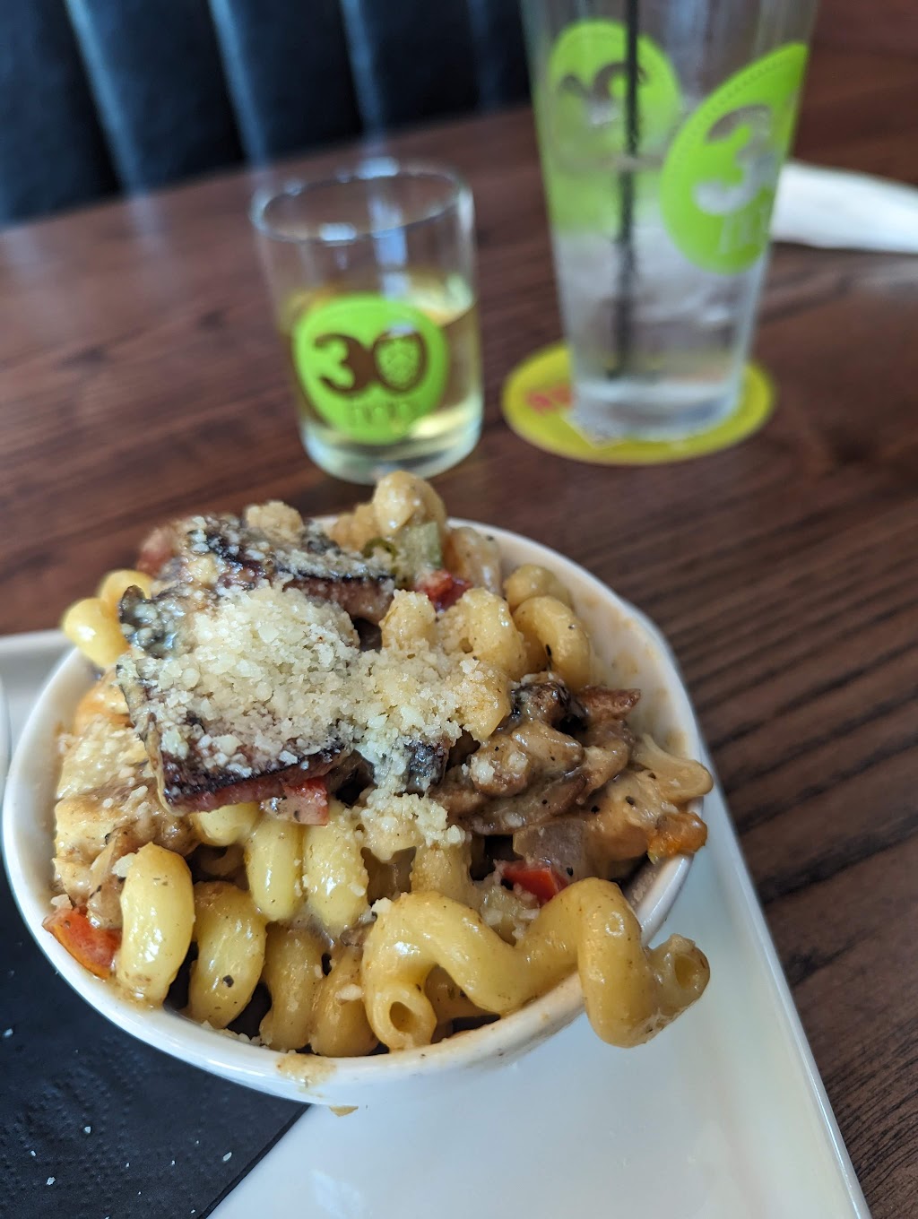 30hop | restaurant | 1615 SW Main St Suite 105, Ankeny, IA 50023, USA | 5152890227 OR +1 515-289-0227