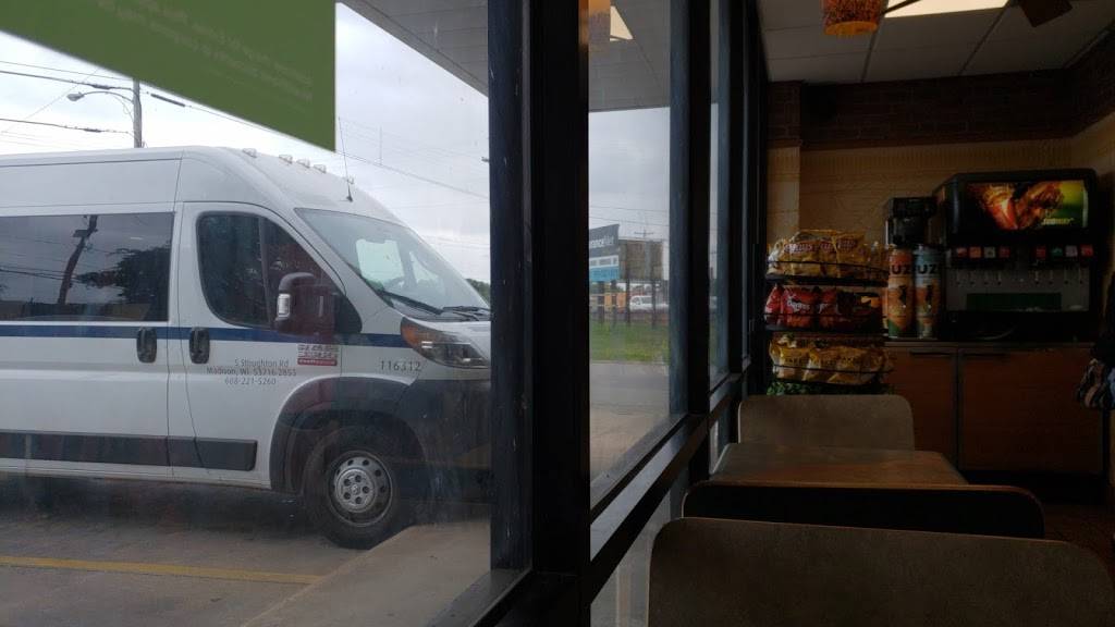 Subway Restaurants | restaurant | 1705 N Richmond Rd, Wharton, TX 77488, USA | 9792822112 OR +1 979-282-2112