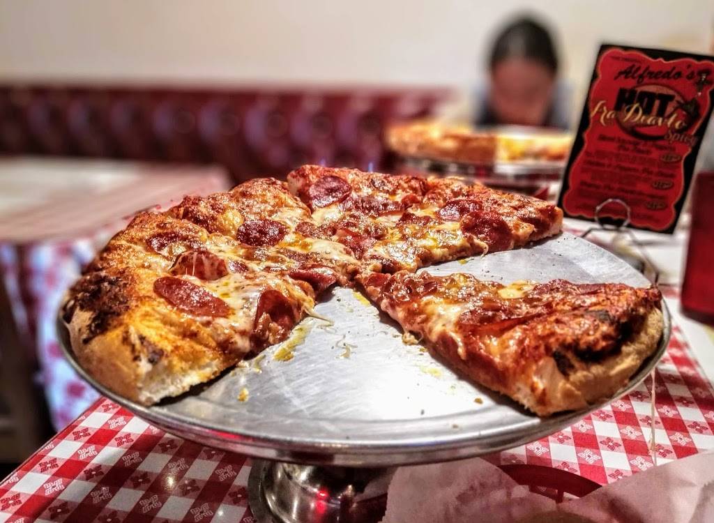 Alfredos Pizza & Pasta | restaurant | 251 W Base Line St, San Bernardino, CA 92410, USA | 9098850218 OR +1 909-885-0218