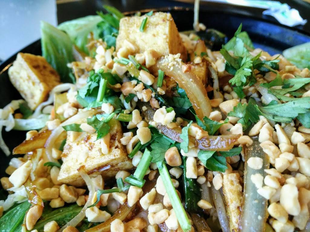 Fire Bowl Cafe | restaurant | 5601 Brodie Ln # 550, Sunset Valley, TX 78745, USA | 5128998998 OR +1 512-899-8998