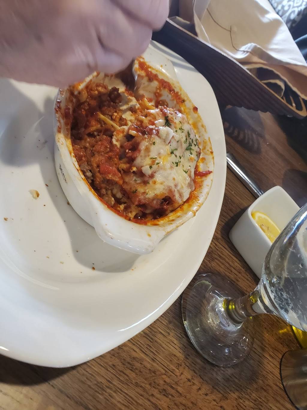 Little Italy Italian Cuisine | restaurant | 2651 New Pinery Rd, Portage, WI 53901, USA | 6085661232 OR +1 608-566-1232