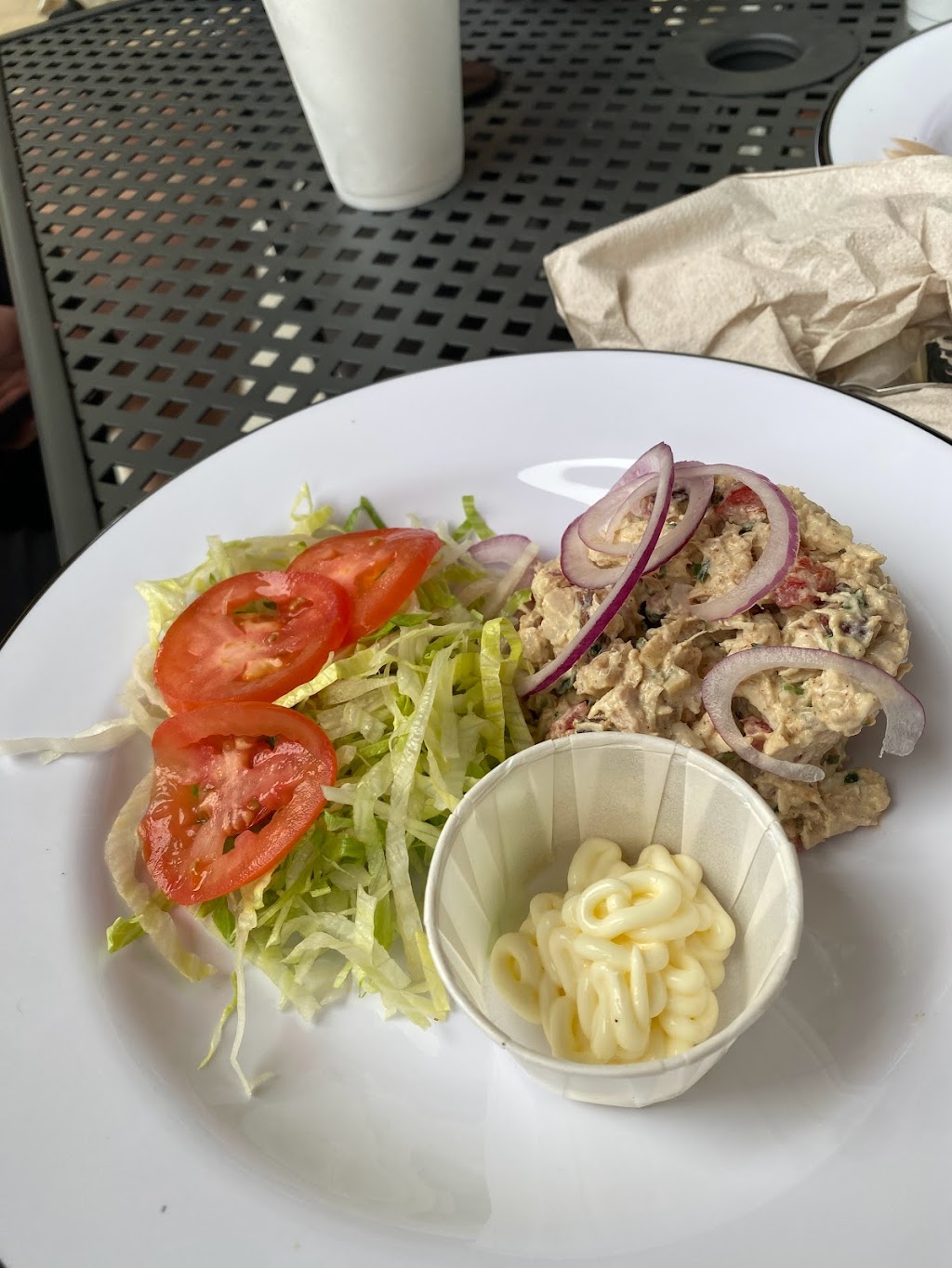 Lou’s Southern Sandwich Co | restaurant | 1067 Highland Colony Pkwy, Ridgeland, MS 39157, USA | 6019524494 OR +1 601-952-4494