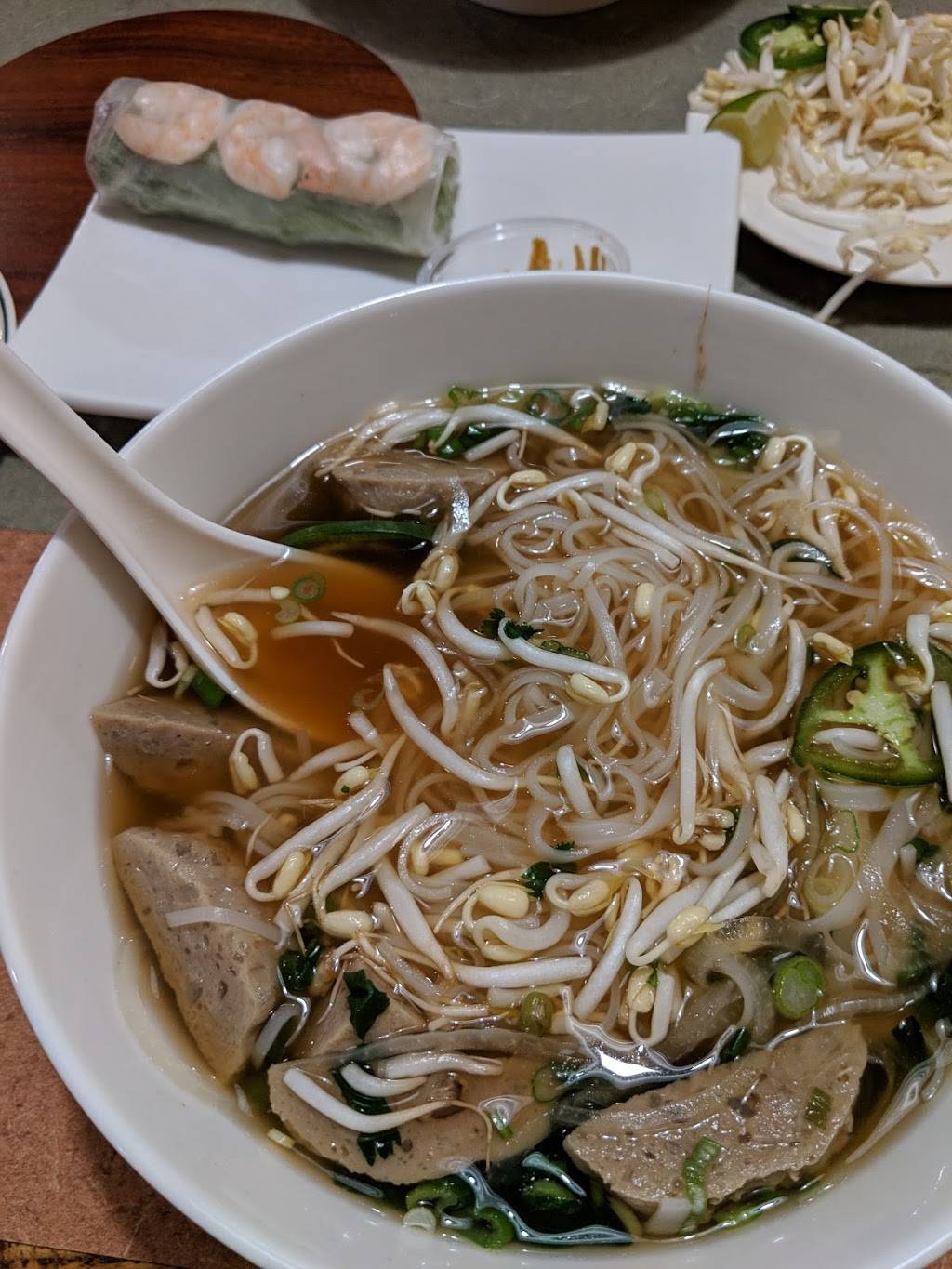 noodlelicious | restaurant | 1303 College Ave, Goshen, IN 46526, USA | 5745341793 OR +1 574-534-1793